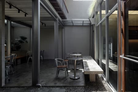 Hibrew Coffee and Cuisine